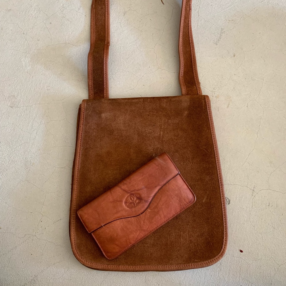 Shoulder bag w/wallet